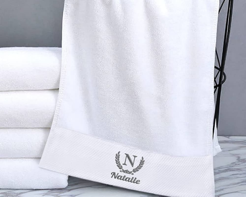 Logo Tasarımının Tekstile Uygulanabilirliği: Hangi Logolar Zor?